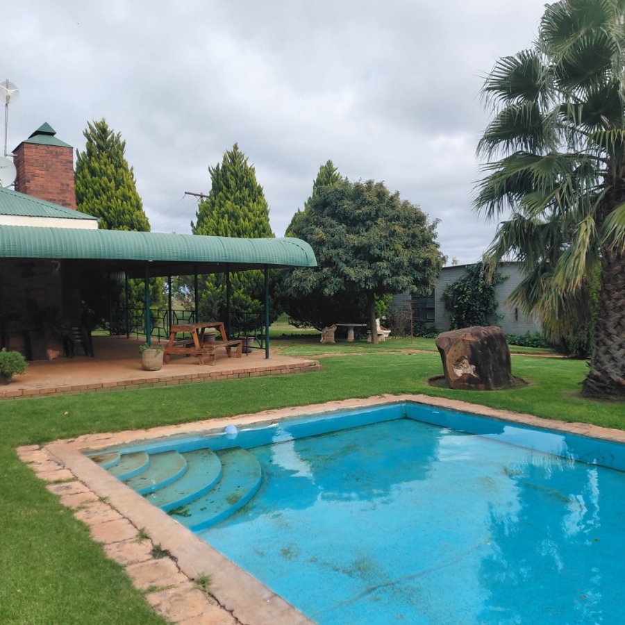 Commercial Property for Sale in Warrenton Northern Cape